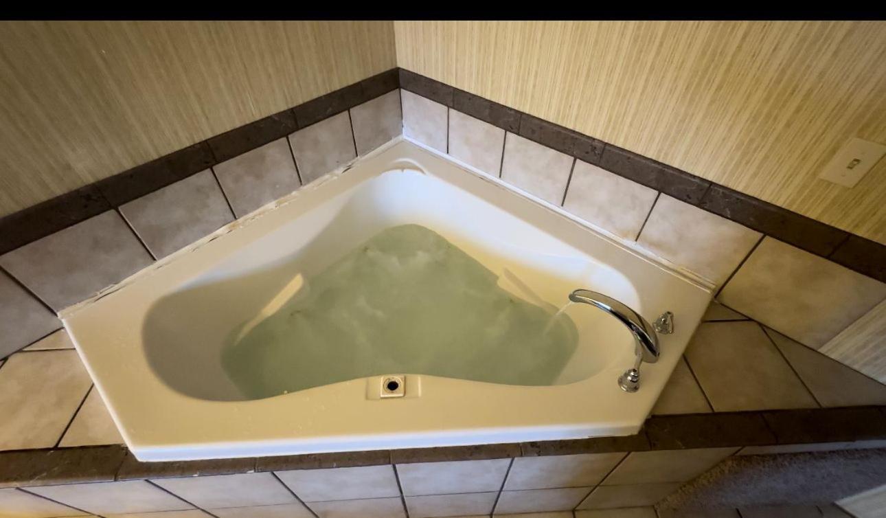Travel Inn & Suites Emporia Zewnętrze zdjęcie