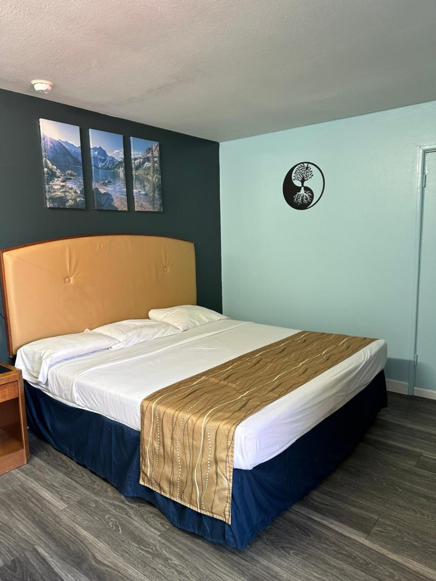 Travel Inn & Suites Emporia Zewnętrze zdjęcie